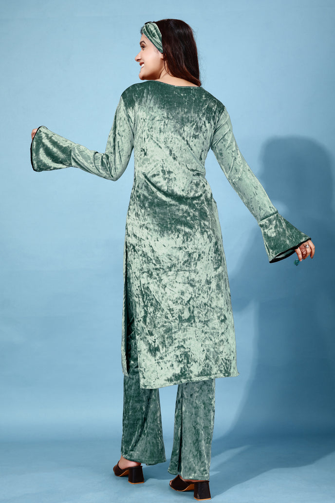 Korean Velvet Ethnic Suit With Matchinng Headband