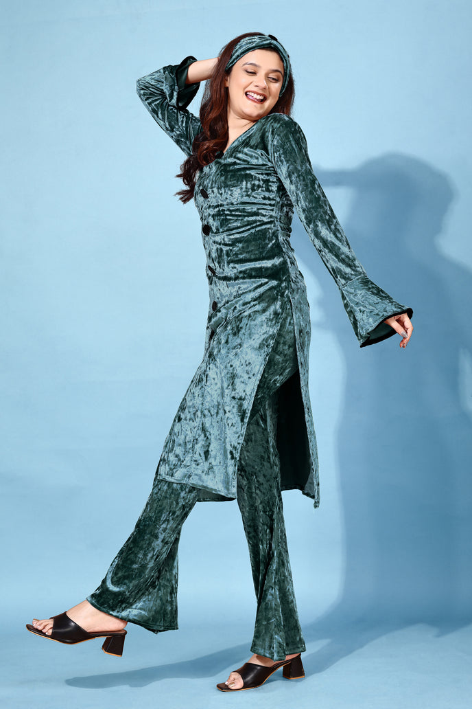 Korean Velvet Ethnic Suit With Matchinng Headband
