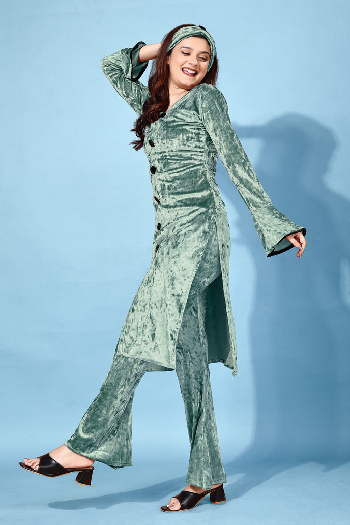 Korean Velvet Ethnic Suit With Matchinng Headband