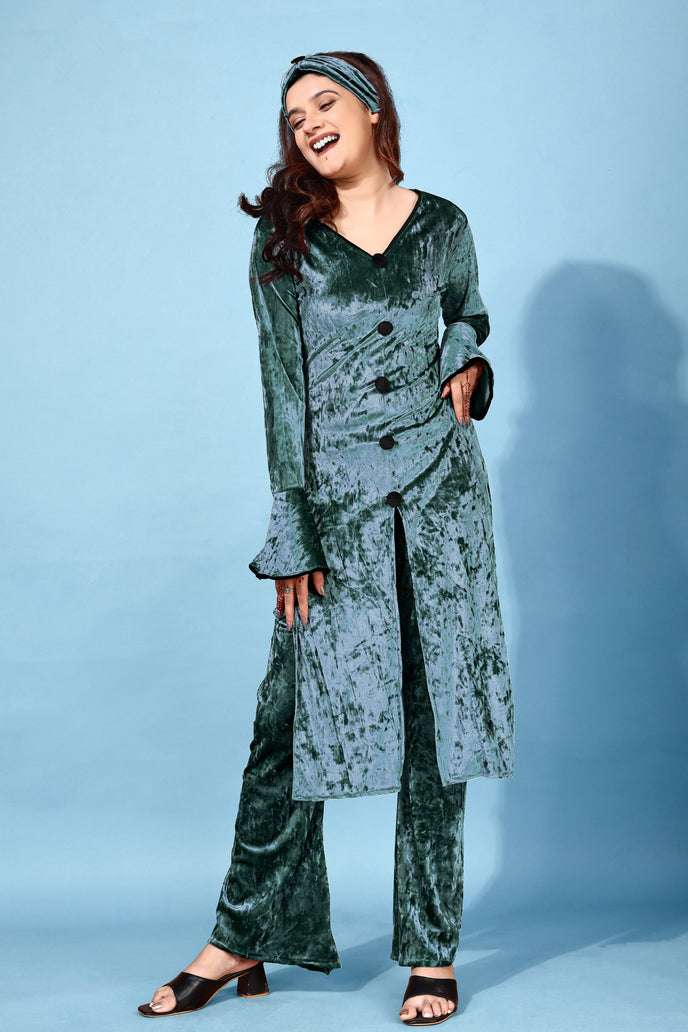 Korean Velvet Ethnic Suit With Matchinng Headband