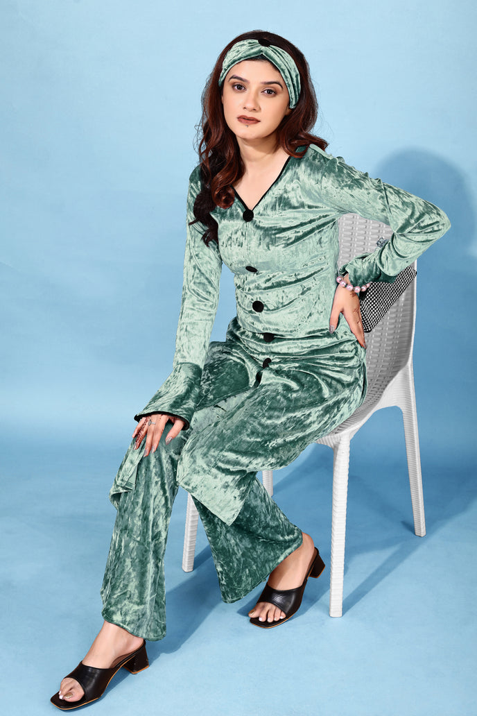 Korean Velvet Ethnic Suit With Matchinng Headband